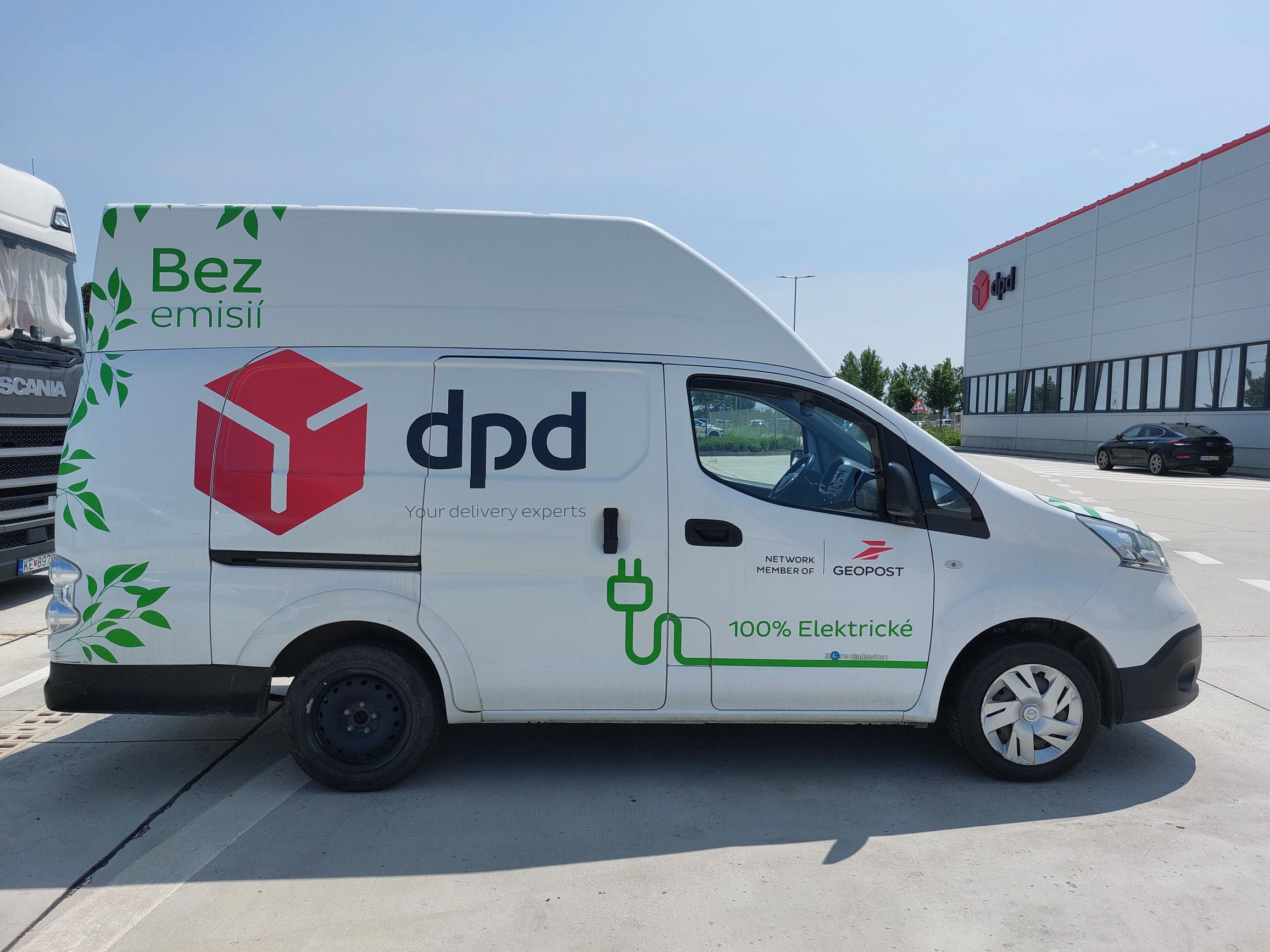 Voltia Nissan eNV200 XL - BT228DR - Image 2